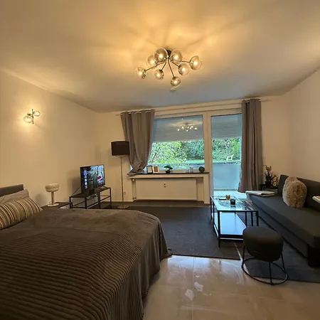 Zentrale ,moderne Und Stilvolle Naehe Klinik Und Messe *